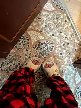 MiaRousexxx  online show from 09-13-25, 01:00