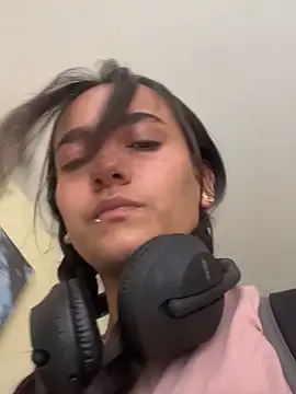 MiaRousexxx  online show from 11-21-25, 03:44