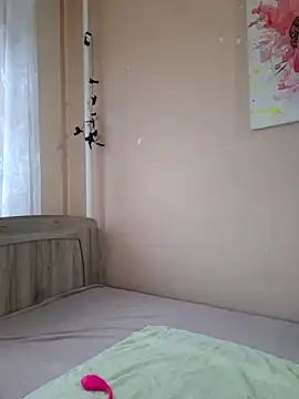 Snapshot of BlacReign chatting on 12-14-25, 01:27 BlacReign online show from 12-14-25, 01:27