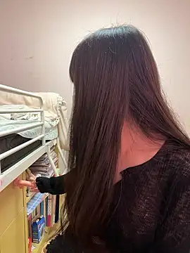 aonyan 7 online show from 09-21-25, 12:12