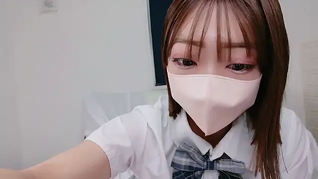 Snapshot of Rina_72 chatting on 09-16-25, 07:42 Rina 72 online show from 09-16-25, 07:42