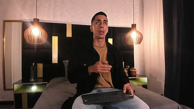 Lucio  Fox online show from 04-03-26, 12:03