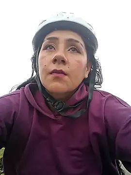 CAROLINE  07 online show from 09-18-25, 01:02