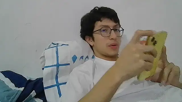 Kevintdx online show from 04-19-26, 01:05