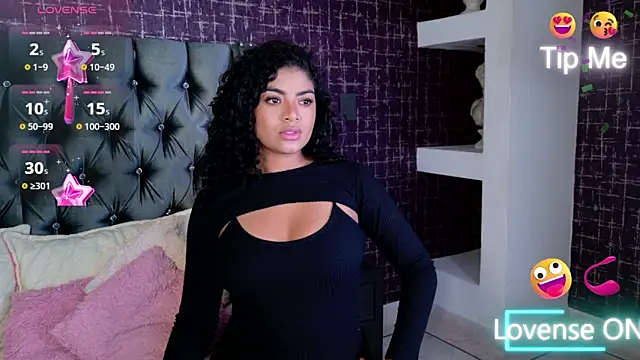 Snapshot of Carly_Monroe_ chatting on 09-18-25, 10:45 Carly Monroe online show from 09-18-25, 10:45