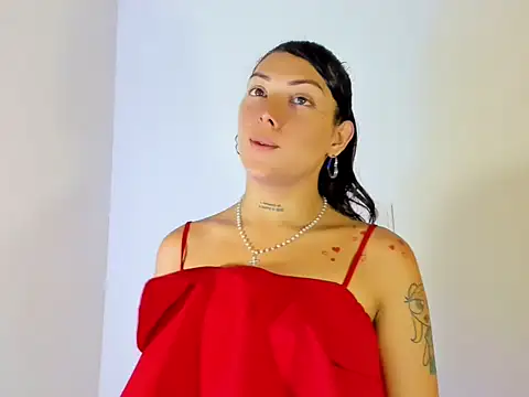 Megan Gil  online show from 09-09-25, 04:28