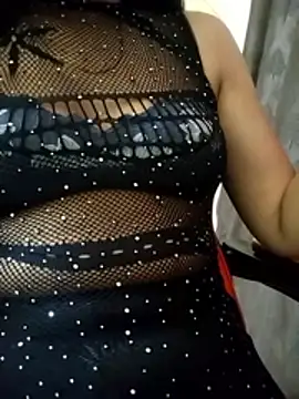 Quinn Bebo online show from 10-27-25, 01:59