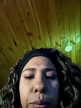 IVONNE COLLINS33 online show from 02-19-26, 12:06