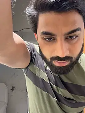 hottestboy03 online show from 02-21-26, 09:54