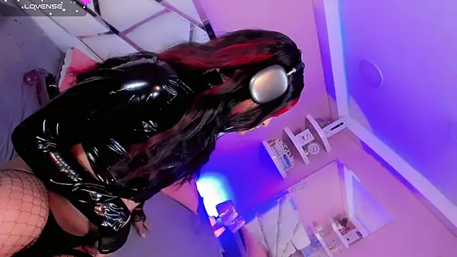 Ariia-janee online show from 11-04-25, 06:01