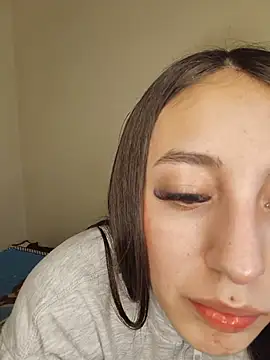 StefaniaFoxx  online show from 07-07-26, 07:45