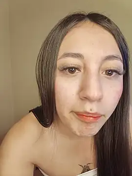 StefaniaFoxx  online show from 07-18-26, 07:12