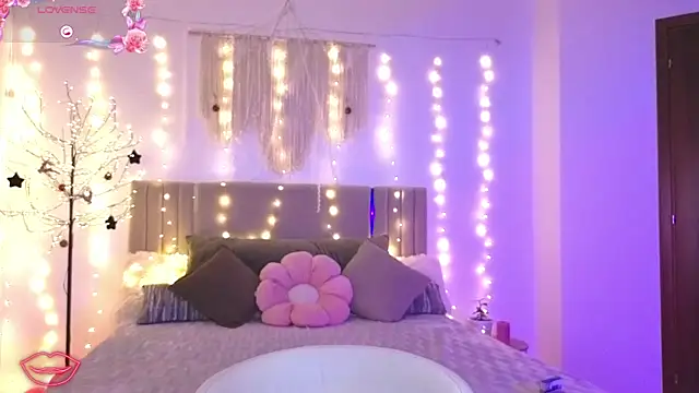 Little mia   online show from 01-17-26, 11:08