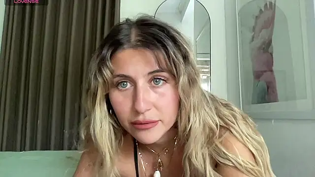 GoddessDove online show from 03-26-26, 06:30