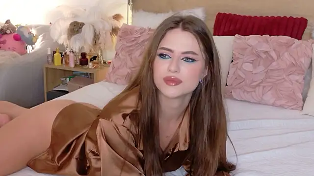 Sienna Voss online show from 02-07-26, 09:51