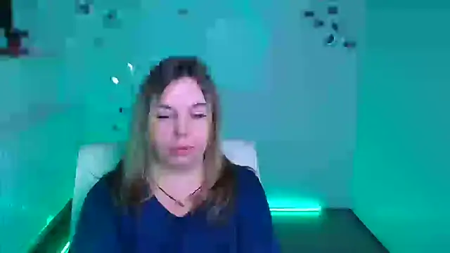 Snapshot of Jessica_Amore chatting on 10-03-25, 05:37 Jessica Amore online show from 10-03-25, 05:37