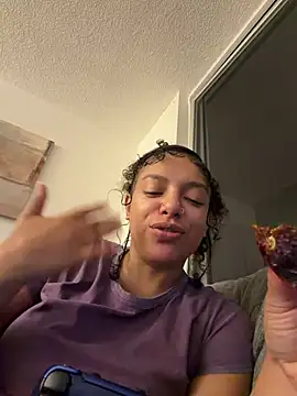 allybluee777 online show from 04-04-26, 03:16