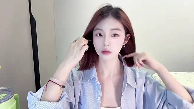 Snapshot of Cookie-oo chatting on 09-26-25, 02:54 Cookie-oo online show from 09-26-25, 02:54