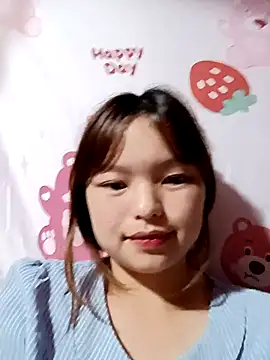 XoiXoi232 online show from 10-09-25, 01:53