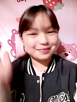 XoiXoi232 online show from 10-27-25, 11:58