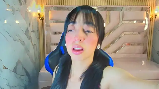 zoe r  online show from 09-21-25, 03:08