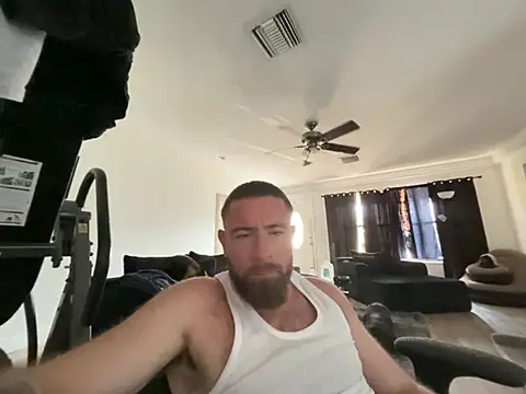 biggdickbandit92 online show from 06-13-26, 09:57