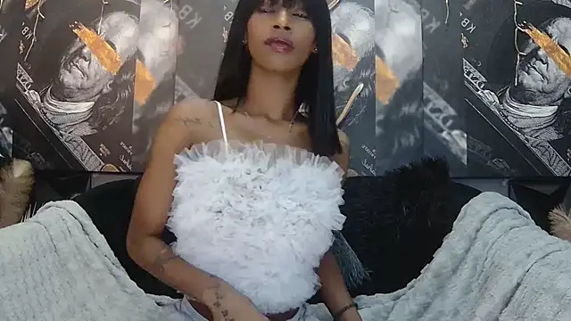 Lilmisbaddyxxx online show from 04-19-26, 07:49