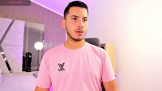 Axel grey  online show from 01-06-26, 12:31