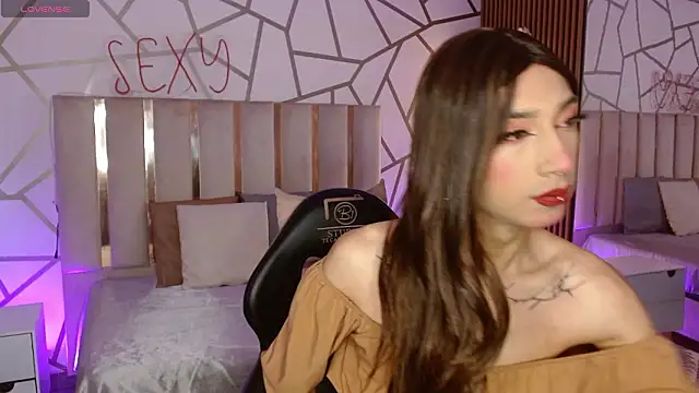 CYRUS TAY online show from 03-21-26, 12:32