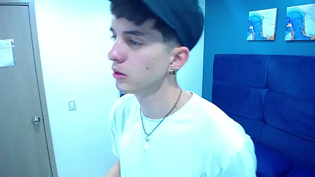 Jheampiiero online show from 10-07-25, 02:47