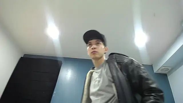 Jheampiiero online show from 10-25-25, 01:07