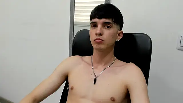 Jheampiiero online show from 04-10-26, 08:35