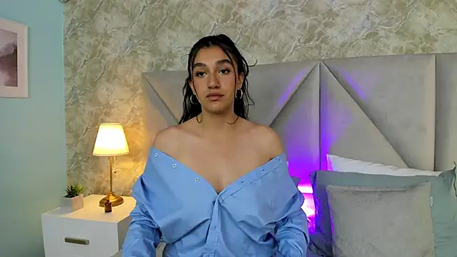 ValentiinaCruz online show from 12-14-25, 08:46