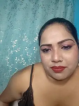 Snapshot of hornypriya696 chatting on 10-19-25, 06:52 hornypriya696 online show from 10-19-25, 06:52