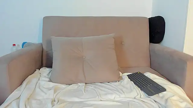 marie pourtoii online show from 06-11-26, 12:32