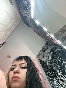 Paige Turner online show from 09-21-25, 12:40