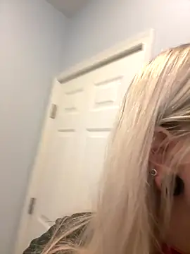 Paige Turner online show from 10-18-25, 09:43