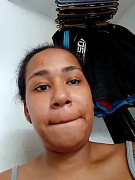 Shanel 69 online show from 10-06-25, 03:42