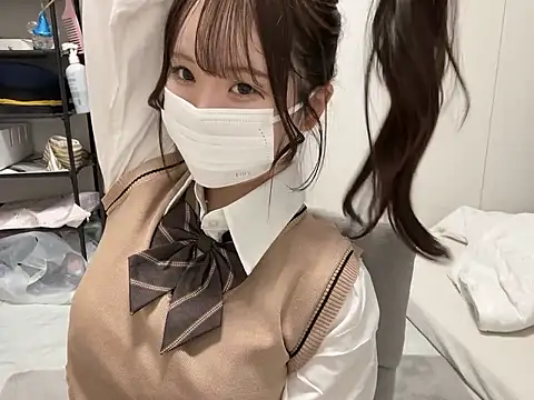 nano-da-u online show from 10-26-25, 02:12