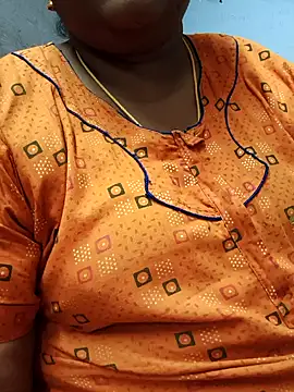 Snapshot of TAMIL_ELAKKIYA chatting on 10-09-25, 03:43 TAMIL ELAKKIYA online show from 10-09-25, 03:43