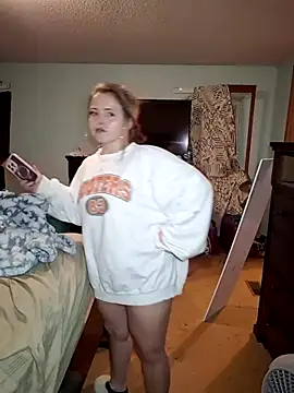 JuicyExxxperience online show from 10-30-25, 11:22