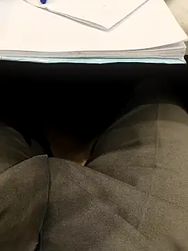 hotboy43339 online show from 11-04-25, 03:49