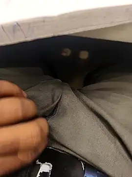 hotboy43339 online show from 02-20-26, 09:00