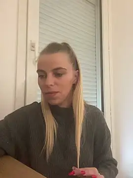 BrumeLove online show from 04-14-26, 08:42