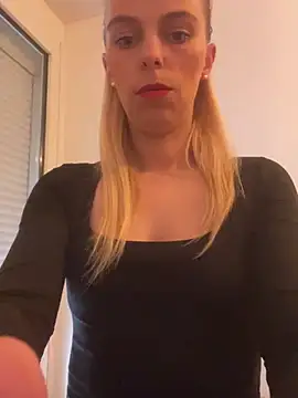 BrumeLove online show from 04-15-26, 10:33