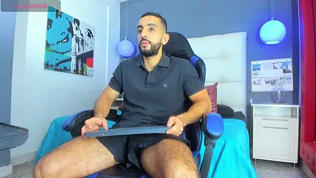 Yiyo10  online show from 03-31-26, 09:04