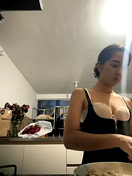 Kassie Collins online show from 09-26-25, 11:09