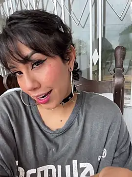 ZahaRose online show from 12-20-25, 08:16