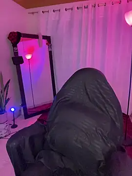 ZahaRose online show from 01-07-26, 04:37