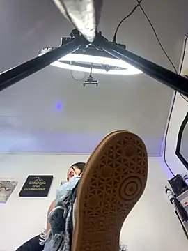 fetish foot  online show from 09-22-25, 09:28